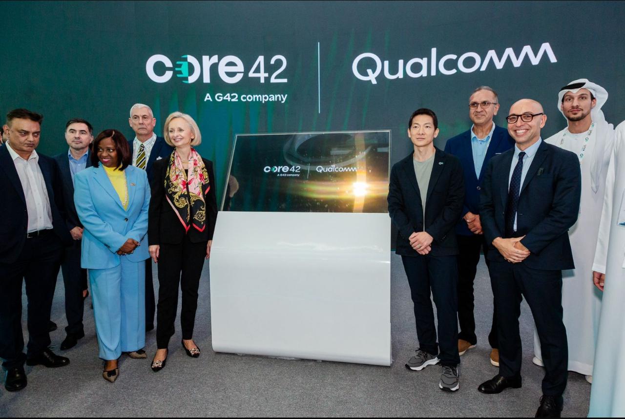 Core42 and Qualcomm ELT Team at the MoU Signing along with US Ambassador Martina Strong at GITEX Global 2024